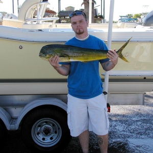 Lucky and his Mahi