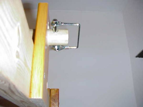 110Cotter_pin_closed_clip.JPG